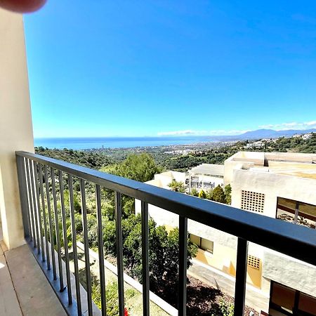 Spectacular Views - Luxury Apartment In Resort - Marbella Hills Exterior photo